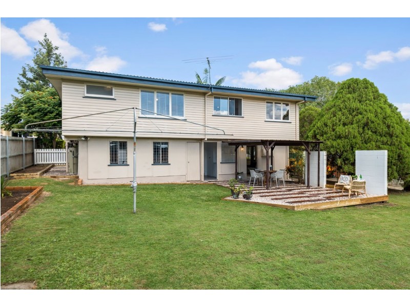 7 Lindale Street, Chermside West QLD 4032