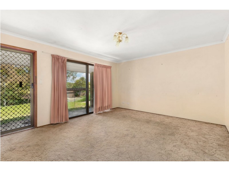 24 Constantia Drive, Petrie QLD 4502