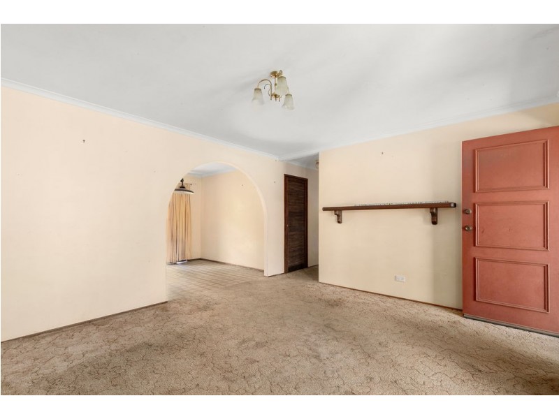 24 Constantia Drive, Petrie QLD 4502