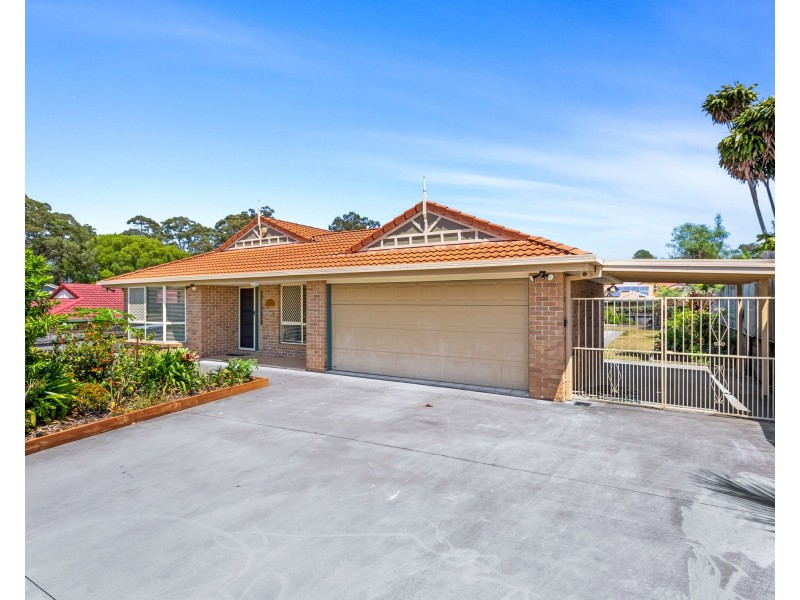 7 Kensington Place, Bridgeman Downs QLD 4035