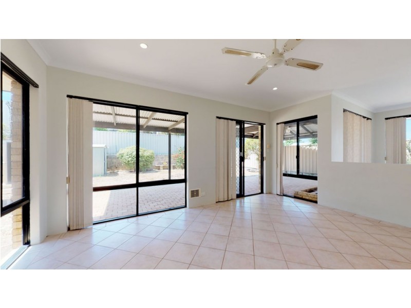 8 Radstock Circuit, Ridgewood WA 6030