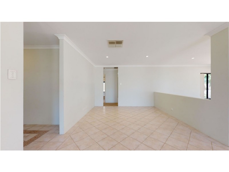 8 Radstock Circuit, Ridgewood WA 6030