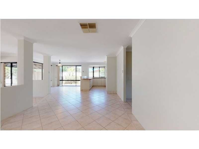 8 Radstock Circuit, Ridgewood WA 6030