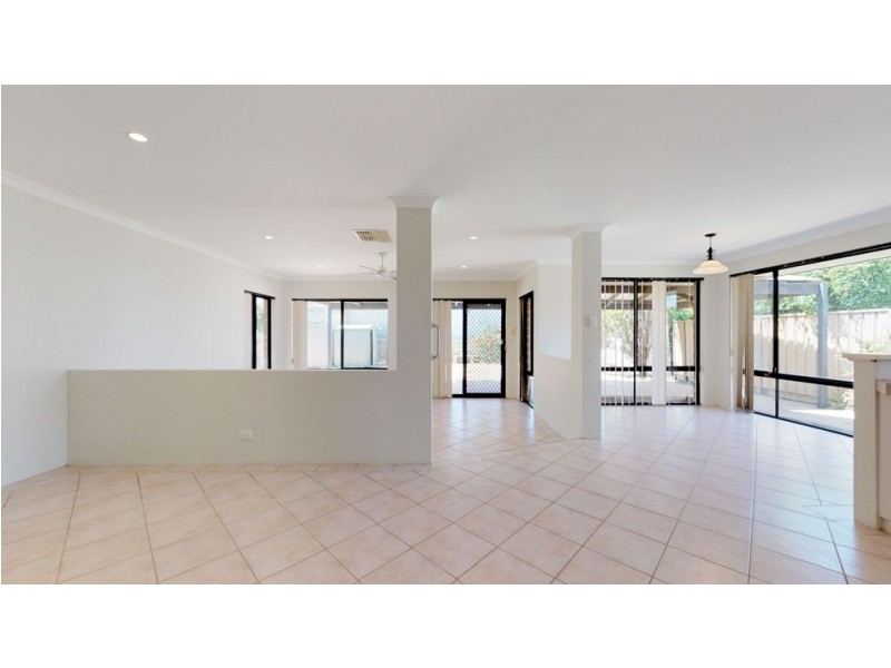 8 Radstock Circuit, Ridgewood WA 6030