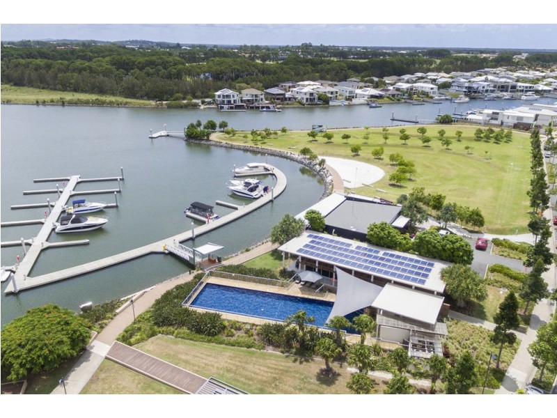 50 Azure Way, Hope Island QLD 4212