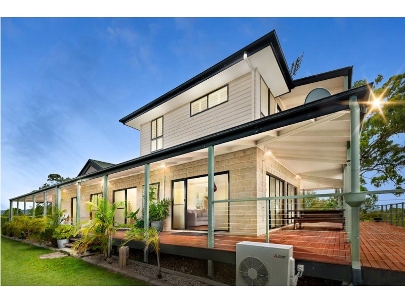 829 McIntosh Creek Road, Mcintosh Creek QLD 4570