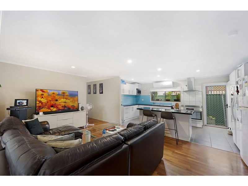 245 Wardoo Street, Southport QLD 4215