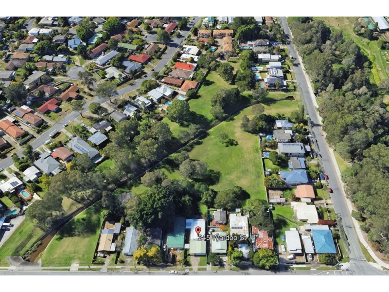 245 Wardoo Street, Southport QLD 4215
