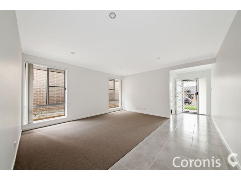 11 Victor Street, Coomera QLD 4209