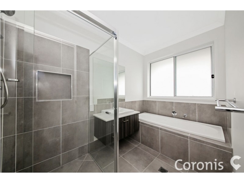 11 Victor Street, Coomera QLD 4209