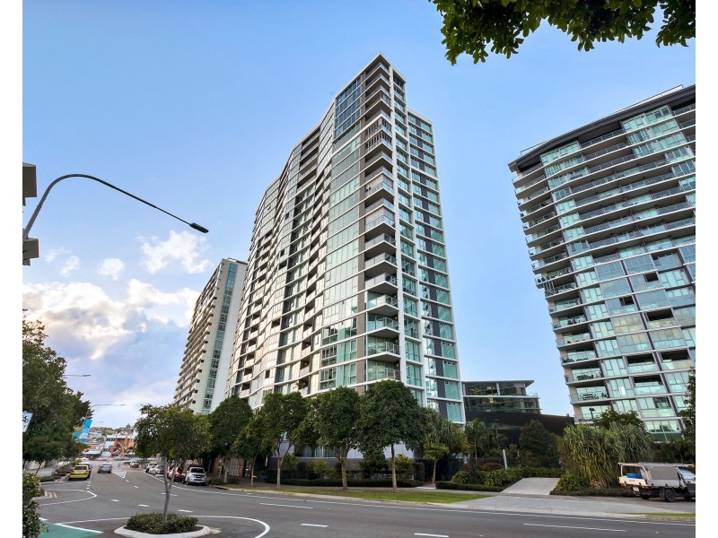 10507/8 Harbour Road, Hamilton QLD 4007