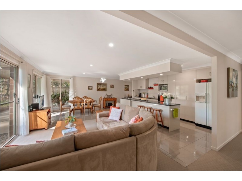 70 Forest Drive, Hampton QLD 4352