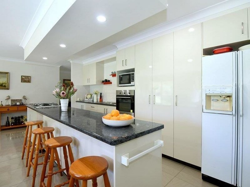 70 Forest Drive, Hampton QLD 4352