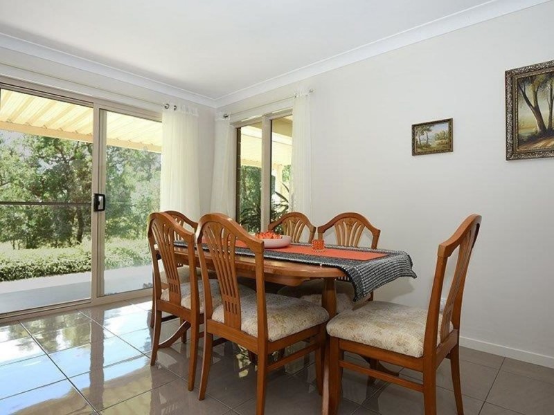70 Forest Drive, Hampton QLD 4352