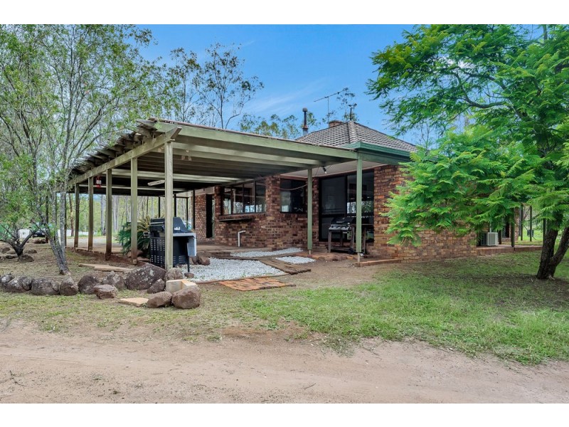 177 Jones Road, Withcott QLD 4352