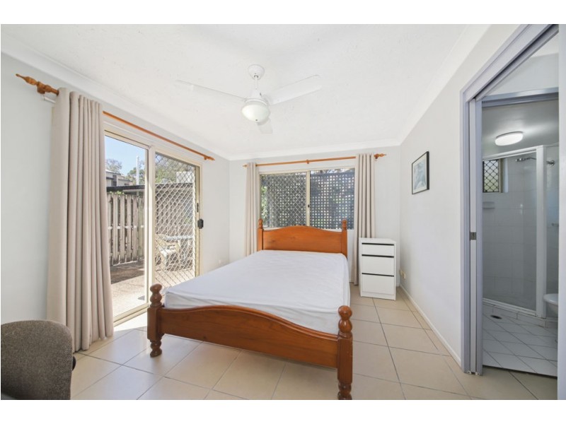 2/21 Campbell Street, Toowong QLD 4066