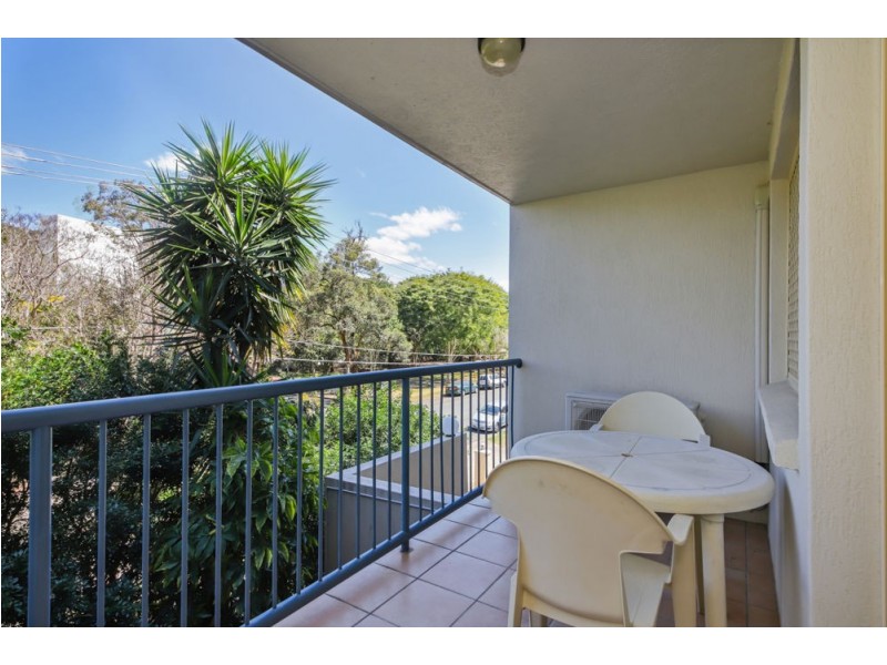 2/21 Campbell Street, Toowong QLD 4066