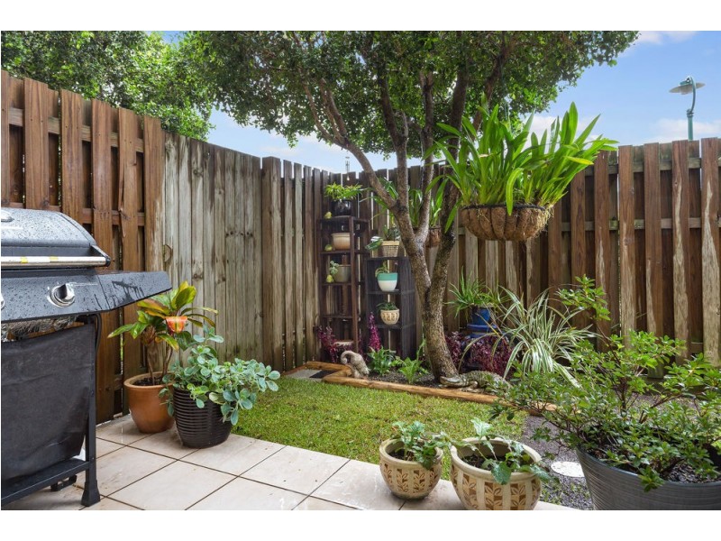 28/95 Lexey Crescent, Wakerley QLD 4154