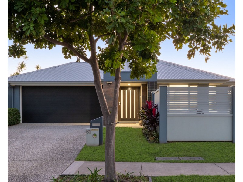 61 Maclamond Drive, Pelican Waters QLD 4551