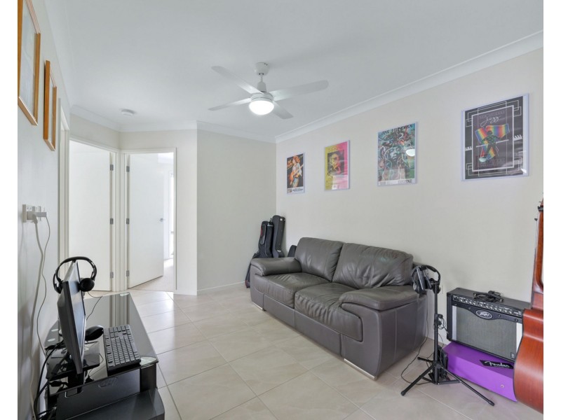 61 Maclamond Drive, Pelican Waters QLD 4551