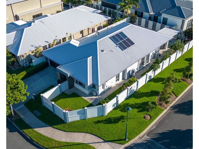 61 Maclamond Drive, Pelican Waters QLD 4551
