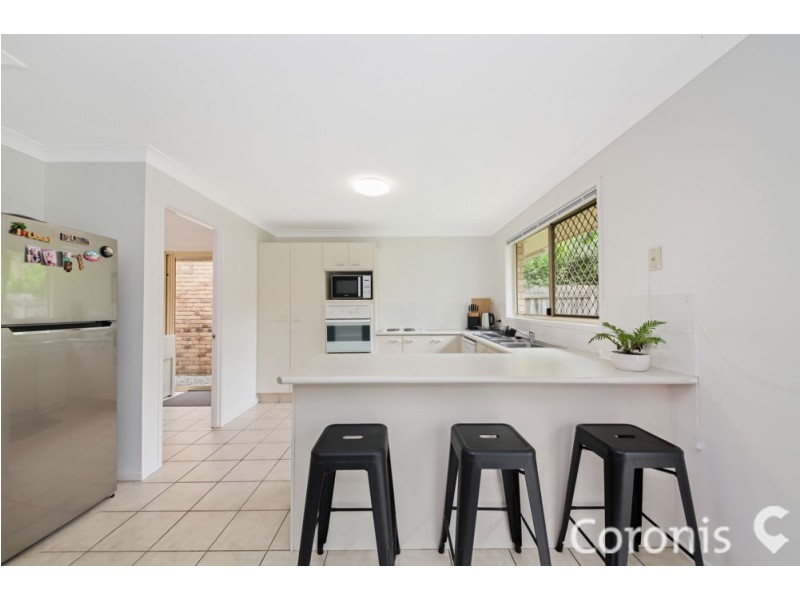 21 Macquarie Circuit, Forest Lake QLD 4078