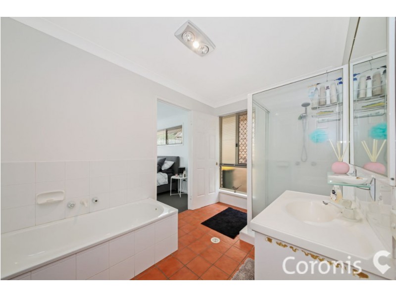 21 Macquarie Circuit, Forest Lake QLD 4078