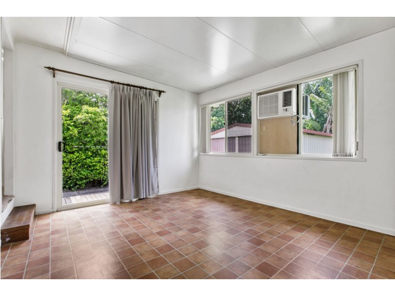 16 Merrett Avenue, Zillmere QLD 4034