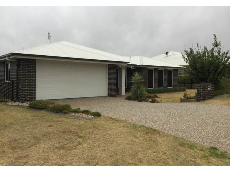 46 Trevean Drive, Kleinton QLD 4352