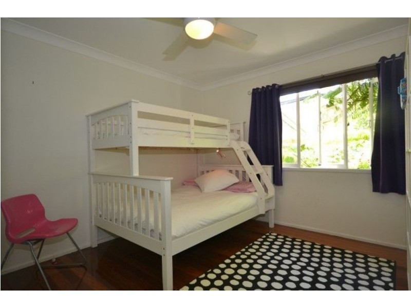 12 Roxby Street, Gordon Park QLD 4031