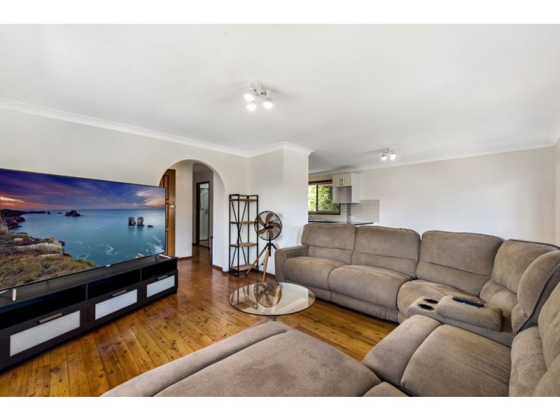 74 Woomera Crescent, Southport QLD 4215