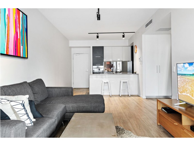 1021/9 Edmonstone Street, South Brisbane QLD 4101