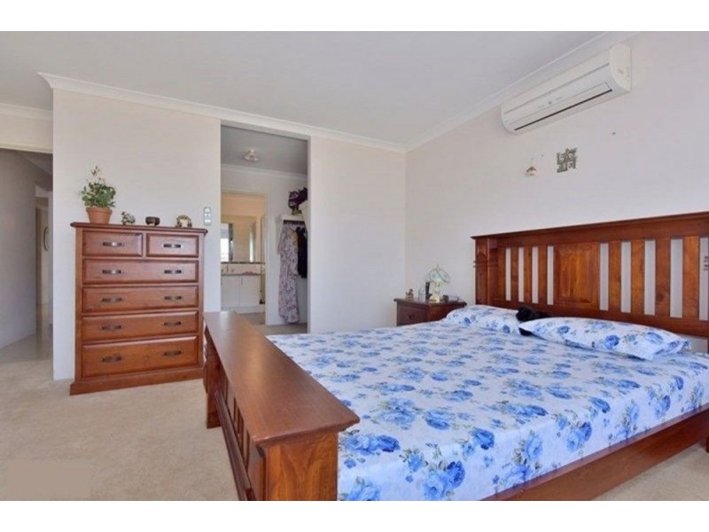 22 Evesham Drive, Ellenbrook WA 6069