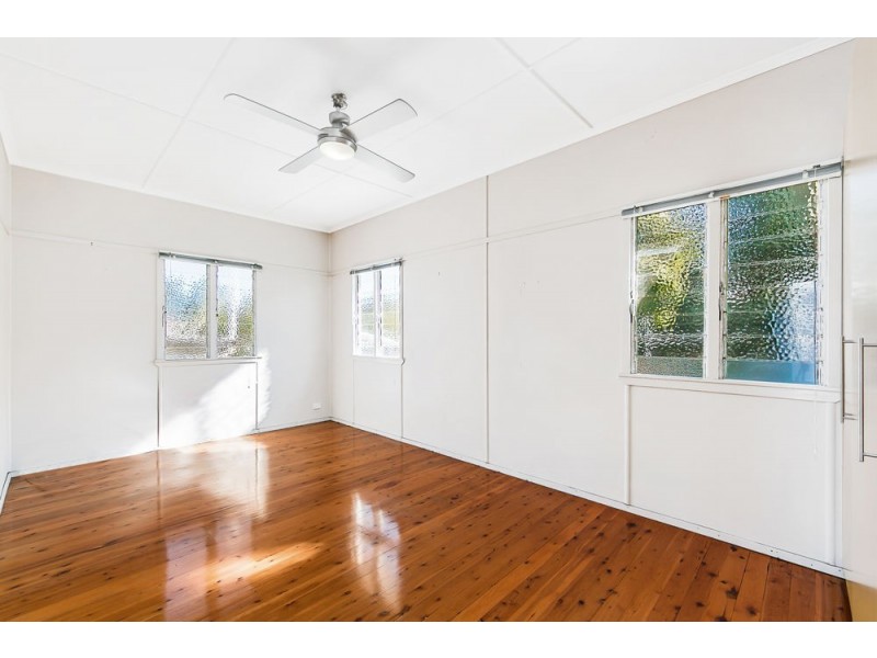 16 Meemar Street, Chermside QLD 4032