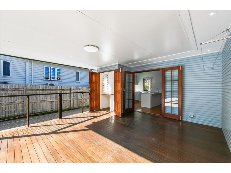 16 Meemar Street, Chermside QLD 4032