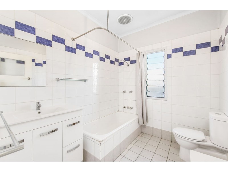 16 Meemar Street, Chermside QLD 4032