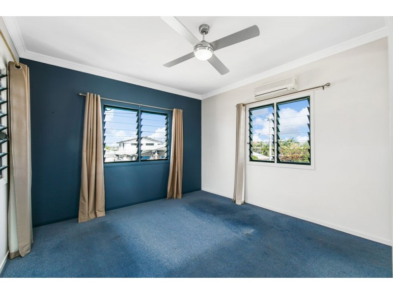 16 Meemar Street, Chermside QLD 4032