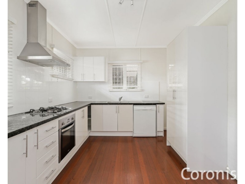 33 Jarvis Street, Stafford Heights QLD 4053