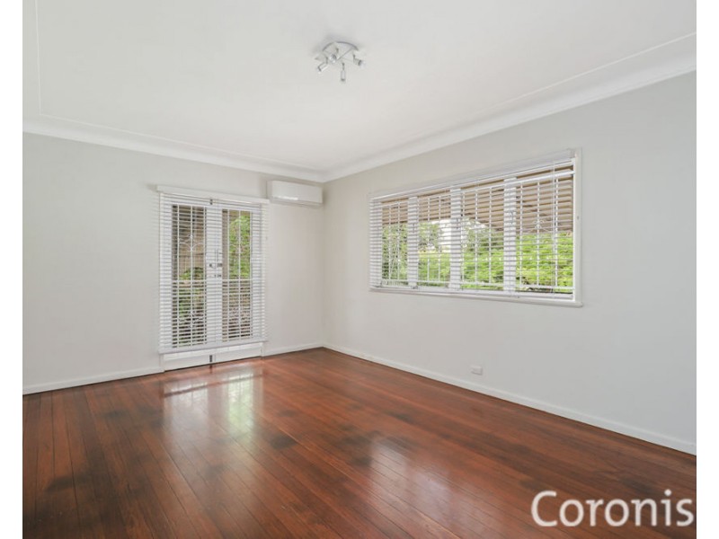 33 Jarvis Street, Stafford Heights QLD 4053