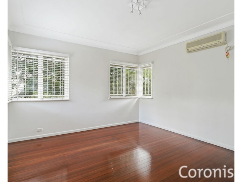 33 Jarvis Street, Stafford Heights QLD 4053