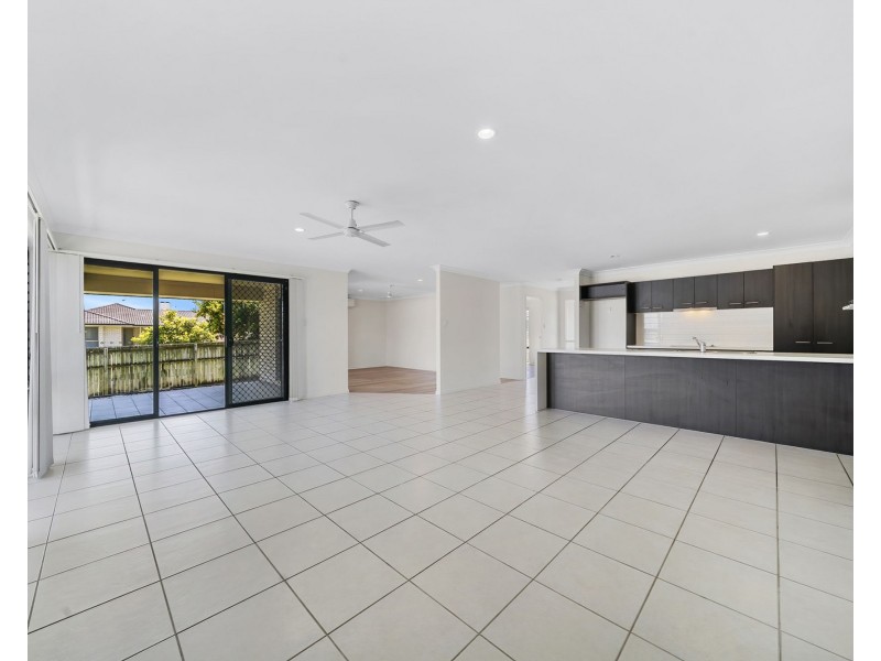 20 Wayland Circuit, Morayfield QLD 4506