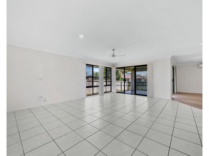 20 Wayland Circuit, Morayfield QLD 4506