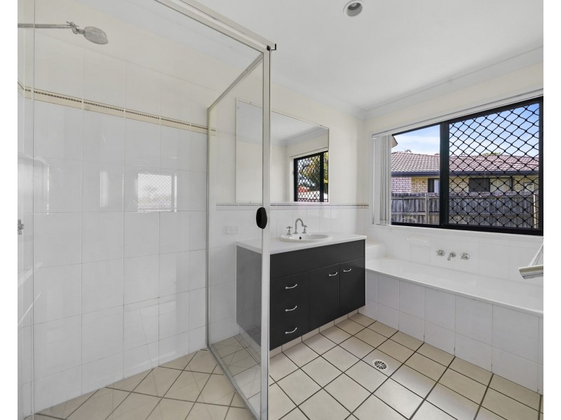 20 Wayland Circuit, Morayfield QLD 4506