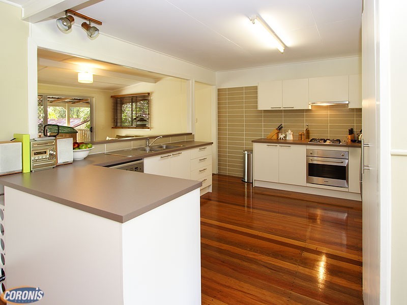 Stafford Heights QLD 4053