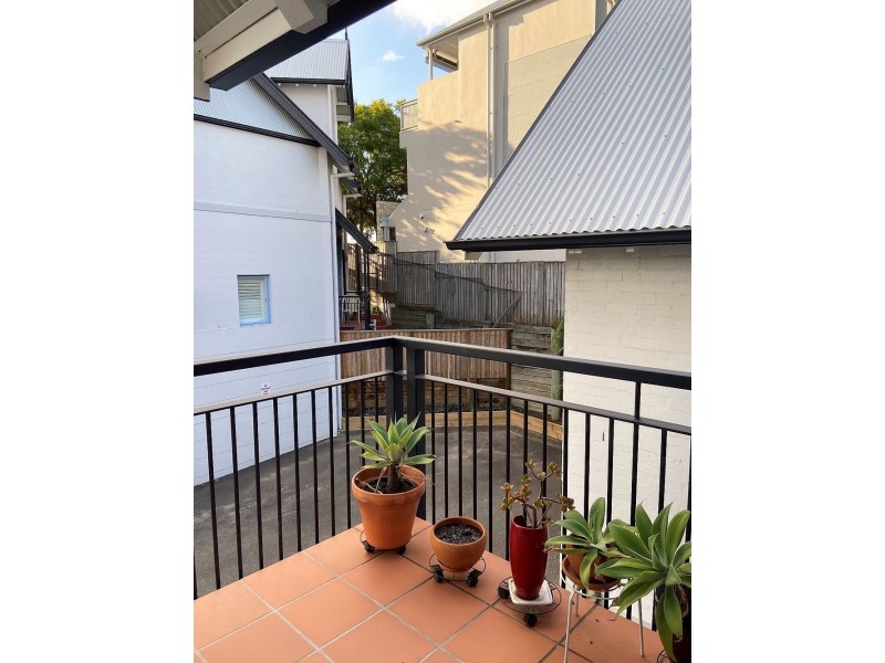 3/331 Gregory Tce, Spring Hill QLD 4000