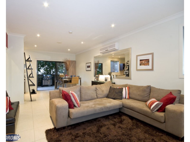 20 Wayland Street, Stafford QLD 4053