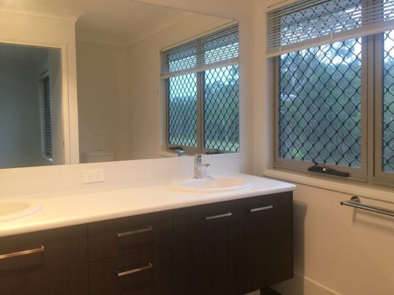 28 Harrington Boulevard, Thornlands QLD 4164