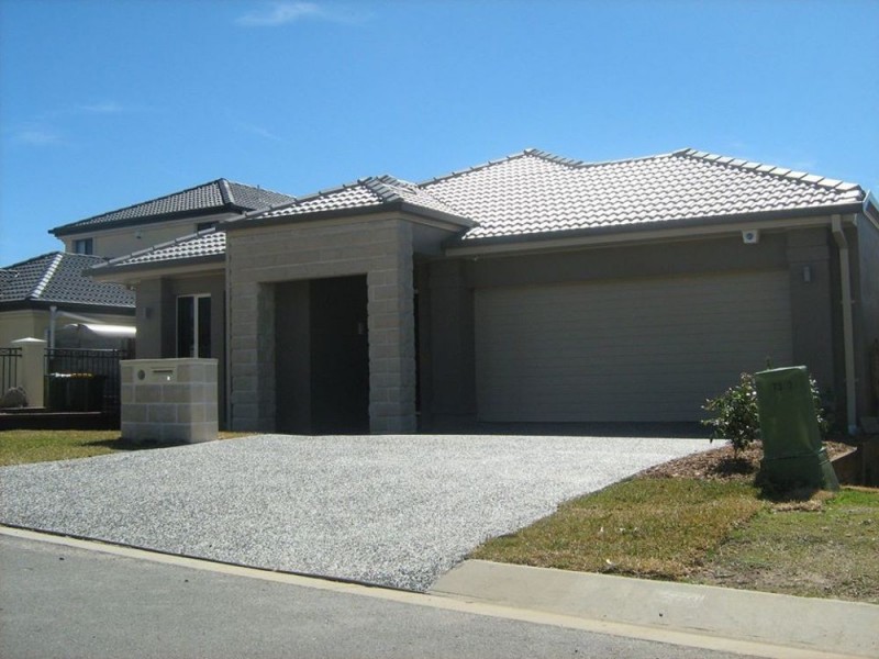 4 Abbotsford Place, Forest Lake QLD 4078