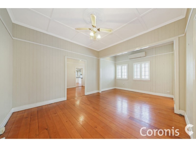 29 Livingstone Street, Yeerongpilly QLD 4105