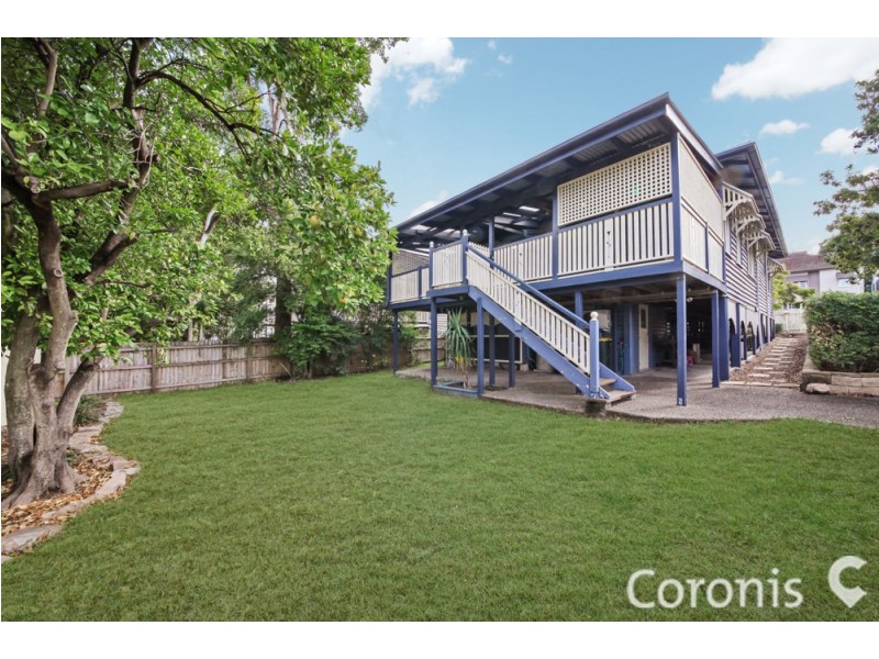 29 Livingstone Street, Yeerongpilly QLD 4105